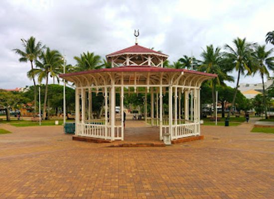 new-caledonia/canala/attraction/place-des-cocotiers