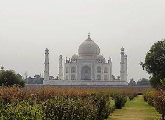 india/agra/attraction/mehtab-bagh