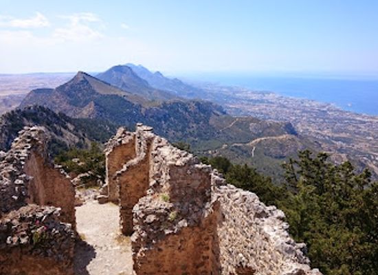 cyprus/kyrenia/attraction/buffavento-castle