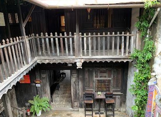 vietnam/hoi-an/attraction/museum-of-trade-ceramics