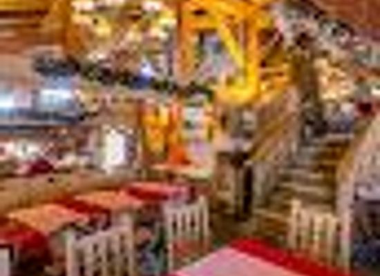 france/les-arcs/attraction/chalets-de-l-arc