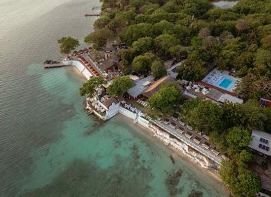 colombia/caribbean-region/attraction/bora-bora-beach-club-hotel