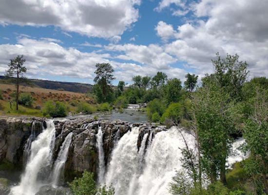 oregon/central-oregon/attraction/white-river-falls-state-park