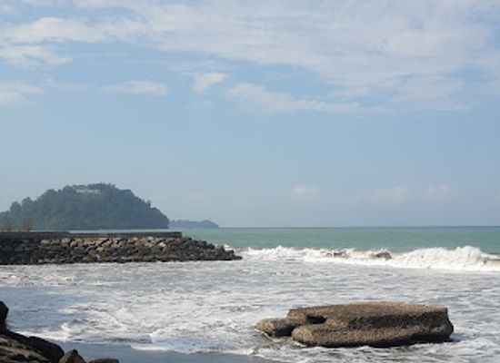 indonesia/west-sumatra/attraction/taplau-pantai-padang