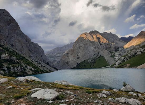 kyrgyzstan/arslanbob-walnut-forest/attraction/kol-kulpan-ata