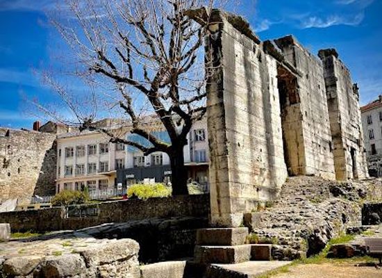 france/rhone-alpes/attraction/archeological-gardens-of-cybele-vienne