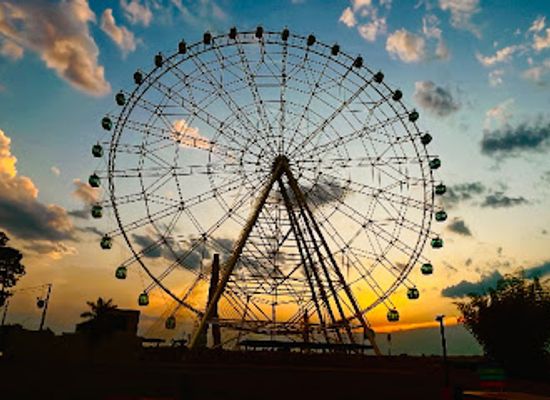 brazil/foz-do-iguacu/vila-portes/attraction/yup-star-roda-gigante-de-foz-do-iguacu