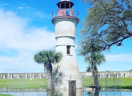 louisiana/lake-borgne/attraction/milneburg-lighthouse