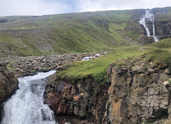 iceland/hengifoss-waterfall/attraction/rjukandafoss-parking