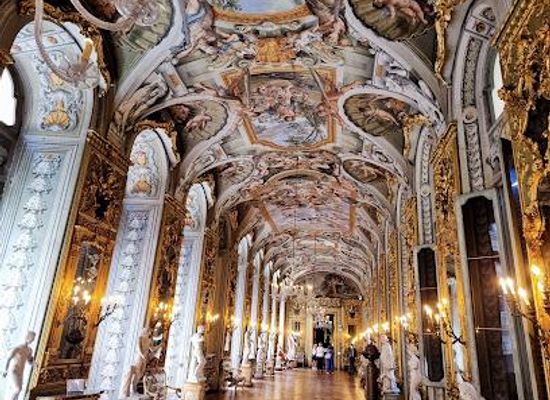 italy/rome/attraction/galleria-doria-pamphilj