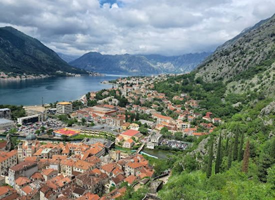 montenegro/lim-river-valley/attraction/ladder-of-kotor