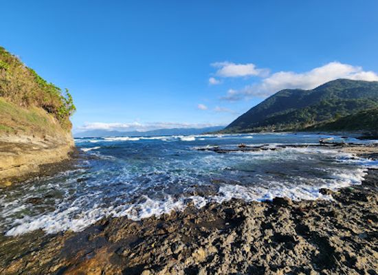 philippines/ilocos-norte/pagudpud/attraction/timmangtang-rock