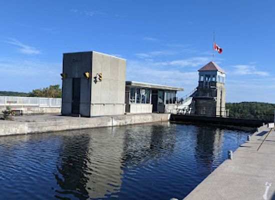 canada/eastern-ontario/attraction/peterborough-lift-lock-national-historic-site