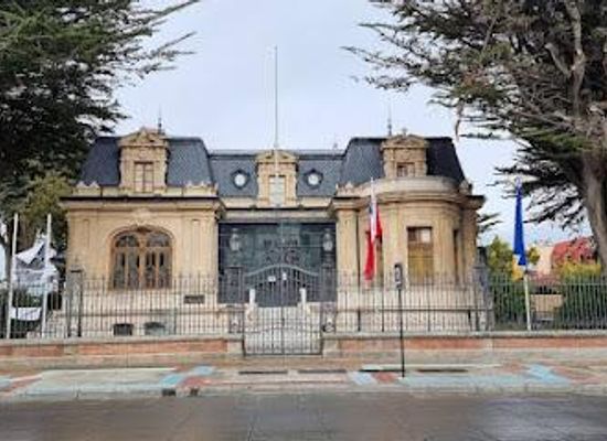 chile/punta-arenas/attraction/museo-regional-de-magallanes