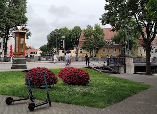 lithuania/klaipeda/attraction/the-arch-monument-to-the-united-lithuania