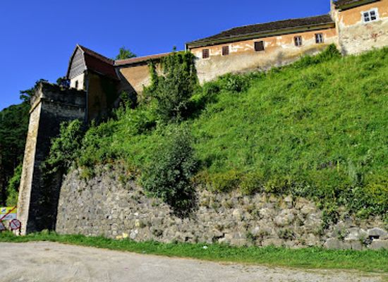 romania/sibiu/attraction/turnu-rosu-castle