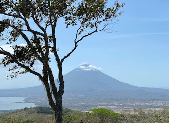nicaragua/ometepe-island/attraction/el-mirador-de-toto
