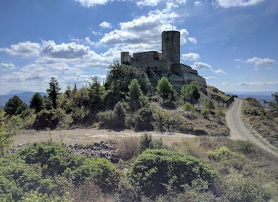 spain/catalonia/attraction/castell-de-boixadors