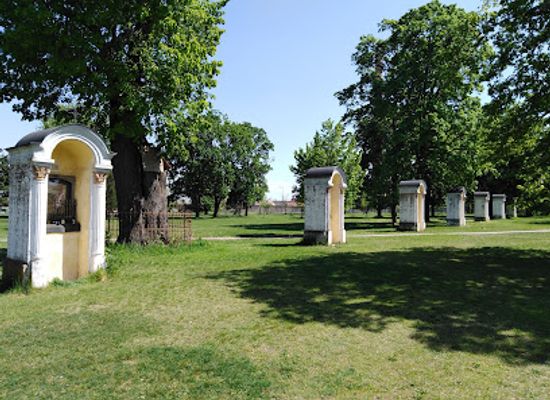 slovakia/trnava/attraction/park-pri-kalvarii
