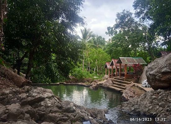 philippines/mimaropa/attraction/kawa-kawa-falls