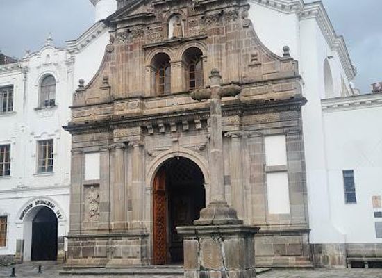 ecuador/quito/attraction/guapulo-colonial-church-and-convent