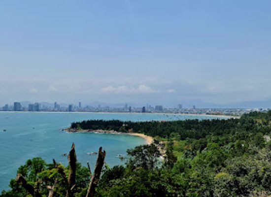 vietnam/south-central-coast/attraction/lady-buddha