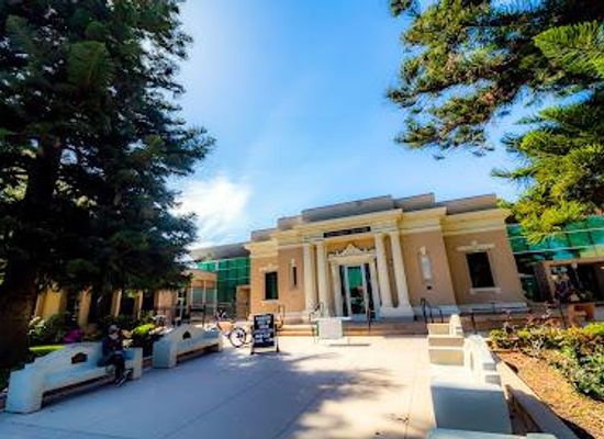 california/san-diego/attraction/coronado-public-library