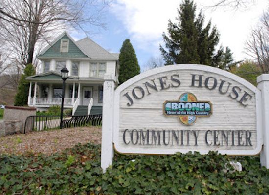 north-carolina/boone/attraction/jones-house-cultural-center