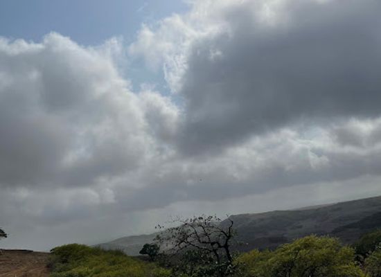 oman/dhofar-governorate/attraction/wadi-ghair
