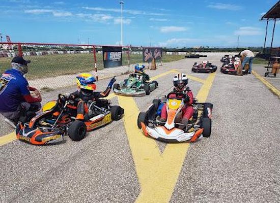 aruba/paradera/attraction/bushiri-karting-speedway