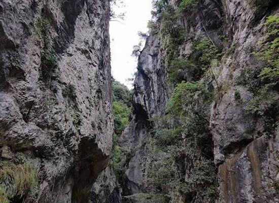 italy/lunigiana/attraction/il-solco-di-equi-terme