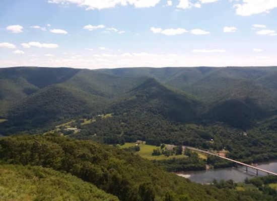 pennsylvania/lower-susquehanna-valley/attraction/hyner-run-state-park