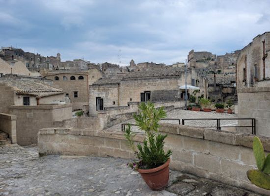 italy/matera/sasso-caveoso/attraction/casa-grotta-nei-sassi-di-matera