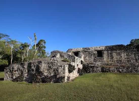 belize/orange-walk-town/attraction/zona-arqueologica-de-kohunlich