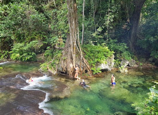 vanuatu/shefa-province/attraction/dona-cascade