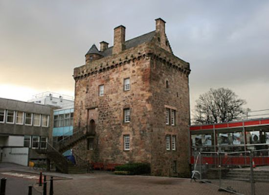 united-kingdom/midlothian/landmark/merchiston-tower
