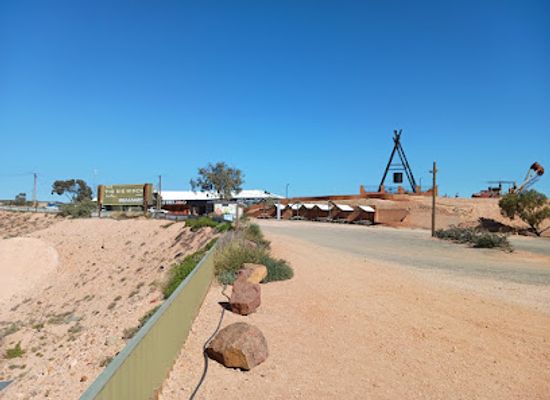 australia/outback/attraction/old-timers-mine