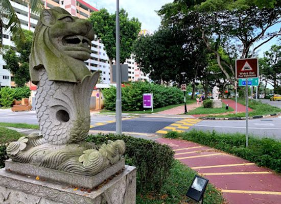 singapore/serangoon/attraction/ang-mo-kio-merlion-twins-statue