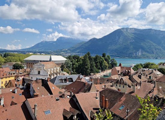 france/rhone-alpes/attraction/musee-chateau-d-annecy