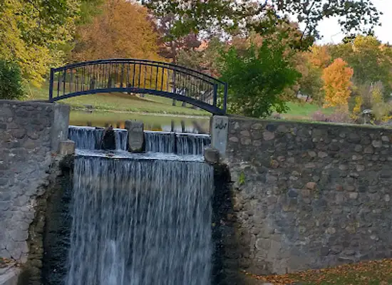michigan/kalamazoo/attraction/cooper-park