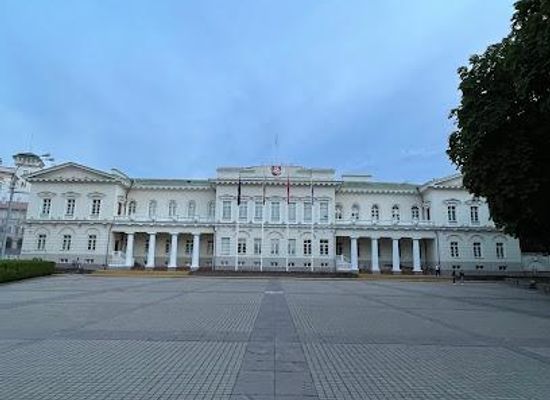 lithuania/vilnius/attraction/office-of-the-president-of-the-republic-of-lithuania