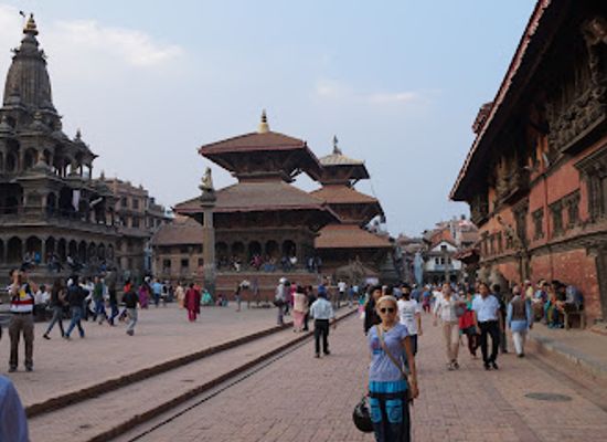 nepal/patan/golden-temple-kwa-bahal/attraction/mul-chowk