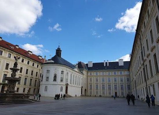 czechia/prague/attraction/fourth-courtyard-of-prague-castle