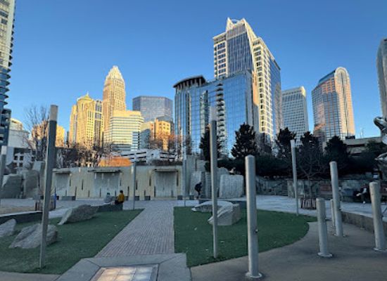 north-carolina/charlotte-metro/attraction/romare-bearden-park