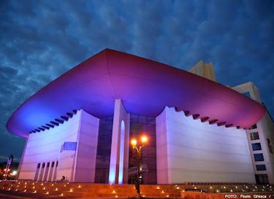 romania/bucharest/attraction/ion-luca-caragiale-national-theatre