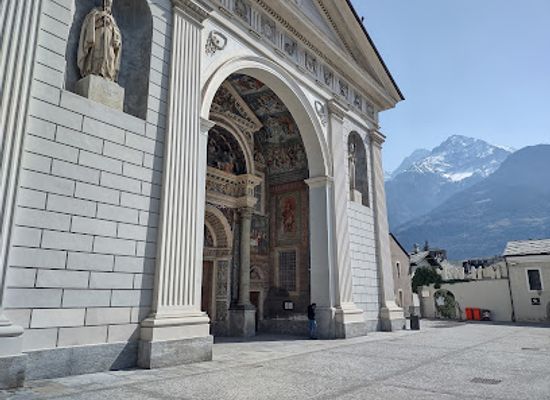 italy/gran-paradiso-national-park/attraction/criptoportico-forense