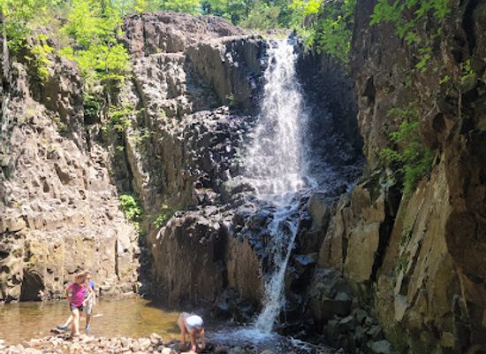 new-jersey/central-jersey/attraction/hemlock-falls