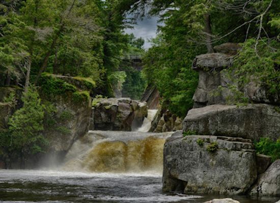 new-york/whiteface-mountain/attraction/flume-falls