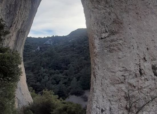 france/luberon/attraction/arche-du-bausset