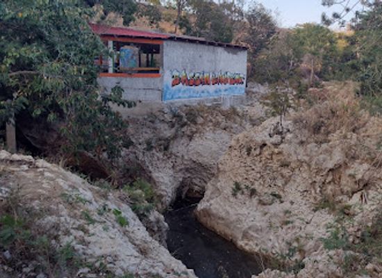 haiti/artibonite/attraction/bassin-laurent-sma